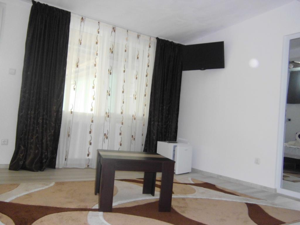 Casa Verde Оршова Экстерьер фото